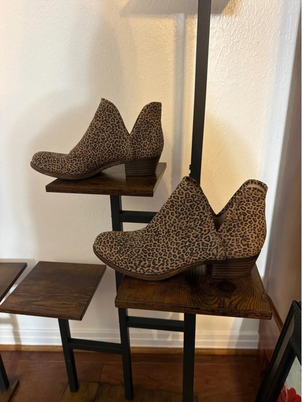 🐆 Lucky Brand Leopard Print Western Ankle Boots – Size 7.5